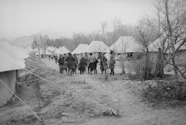 A-tent-city-houses-Polish-evacuees-on-the-outskirts-of-Tehran Photo Credit