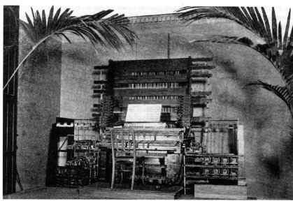 Telharmonium console, 1897.