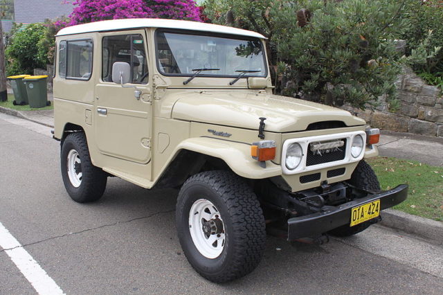 Toyota Landcruiser FJ40 Photo Credit