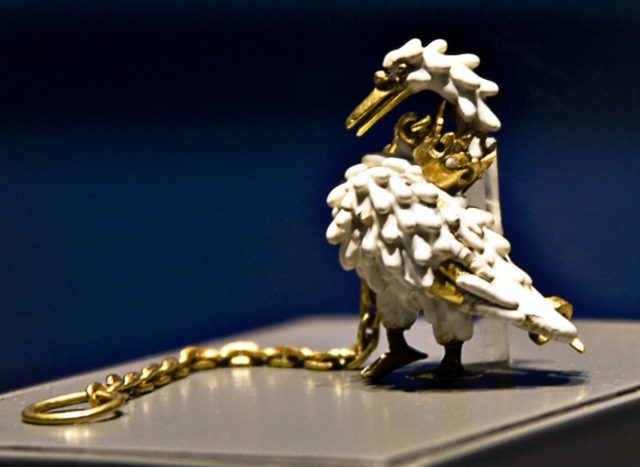 The Dunstable Swan Jewel in the British Museum. Photo Credit