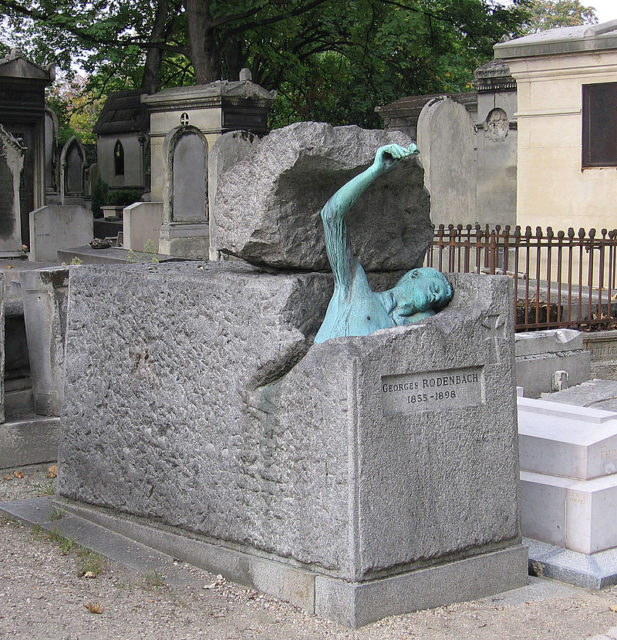 Rodenbach’s tomb in Paris.