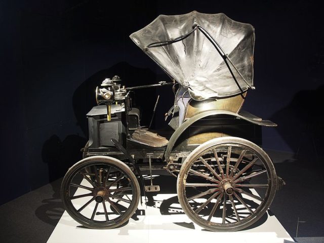 1895 Panhard & Levassor Phaeton    Photo Credit