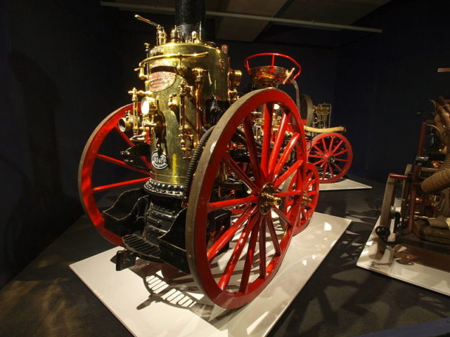 875 Thirion Modèle No.2 Horse-drawn Fire engine  Photo Credit