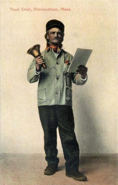Town crier of Provincetown, Massachusetts, in 1909.