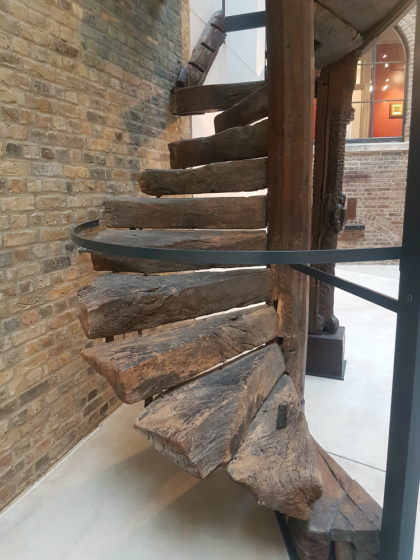 The staircase from No. 17 is now displayed in the Medieval and Renaissance Galleries of the of the Victoria and Albert Museum