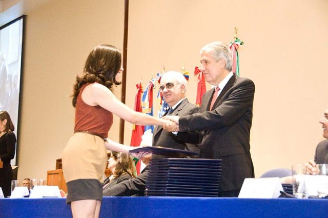 Student receives diploma from the Monterrey Institute of Technology and Higher Education, Mexico City. Photo Credit