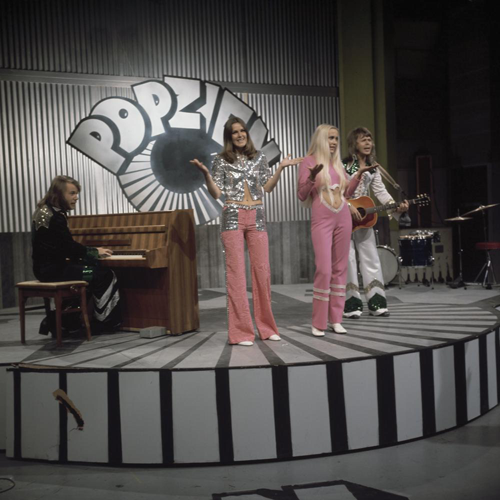ABBA in their early days, on this photo at “Popzien” on Dutch television in 1973  photo credit