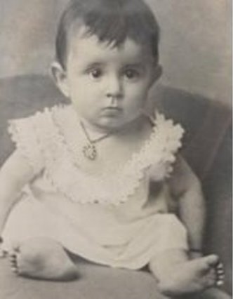 Portrait of Emma Morano as a baby.