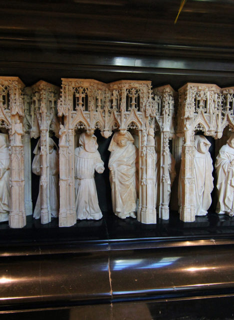 Part of the mourners on the tomb of John the Fearless Photo Credit