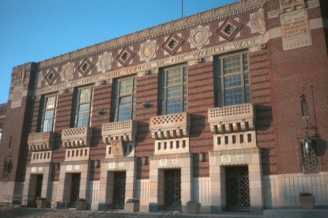 Shreveport Municipal Memorial Auditorium  Photo Credit