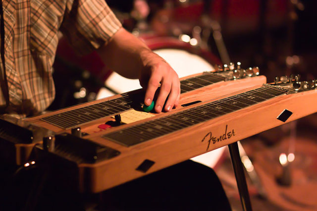 Lap steel guitar Fender. Photo Credit