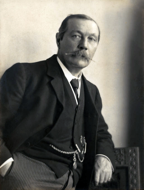 Sir Arthur Conan Doyle in 1914.