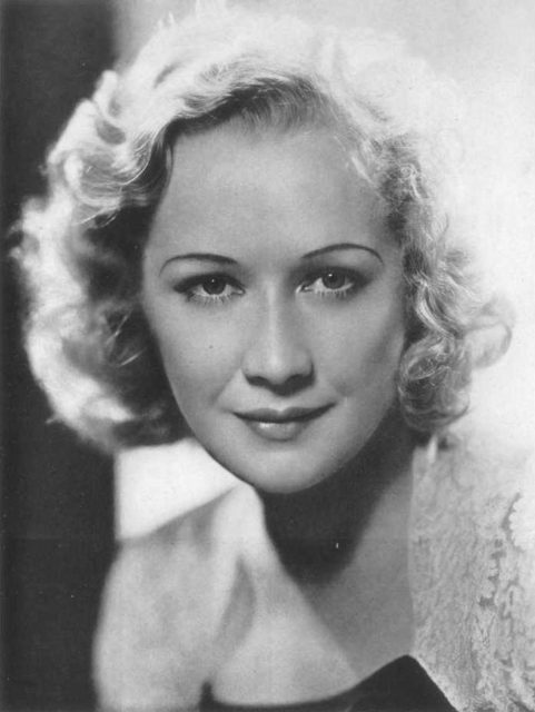 1932 publicity photo of Miriam Hopkins for Argentinean Magazine