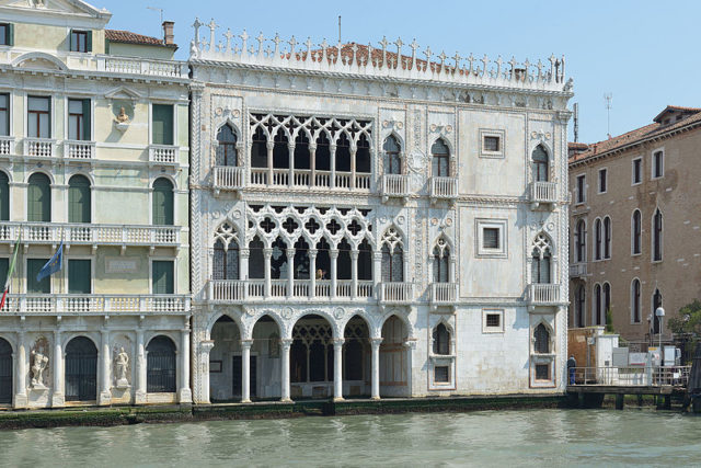 Ca’ d’Oro, Venice facade by Bartolomeo Bon. Photo Credit