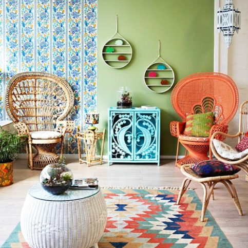 The Peacock Chair: A vintage piece of furniture reserved for the ...