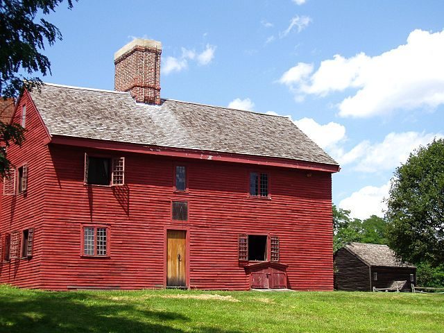 Rebecca Nurse Homestead, Danvers, Massachusetts. It is believed that the house was built c. 1700. Author: Daderot – CC BY-SA 3.0