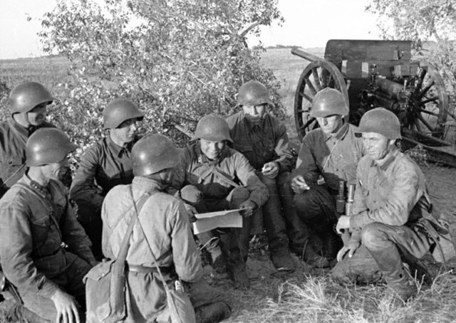 Red Army artillery unit during the Battle of Lake Khasan.