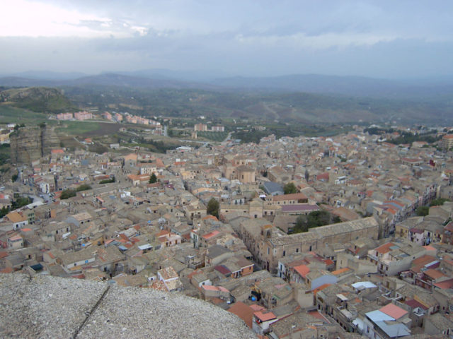 Corleone, province of Palermo, Sicily. Author: Michael Urso. CC BY-SA 3.0.