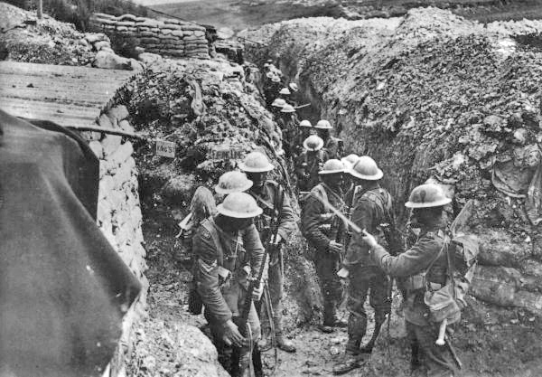 Men of the 1st Battalion, Lancashire Fusiliers, in a communication trench near Beaumont Hamel, 1916. It was the place where Tolkien’s friends Gilson and Smith were killed.