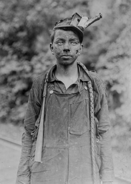 a-trapper-boy-1908-author-lewis-hine-library-of-congres