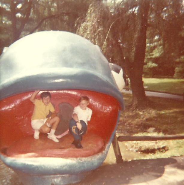 Children playing on Willie the Whale at the Enchanted Forest in 1972, By Jose Behar, CC BY-SA 3.0
