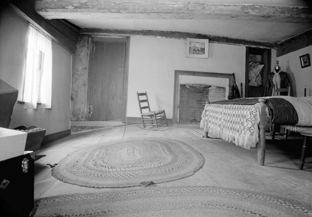 The bedroom on the second floor.