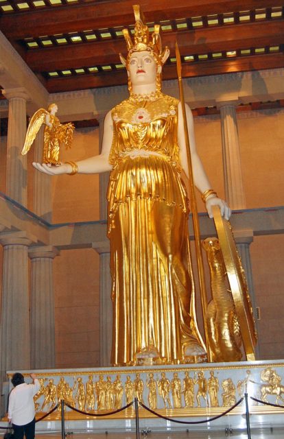 The replica statue of Athena. Photo by Bubba73 (Jud McCranie) CC BY-SA 4.0