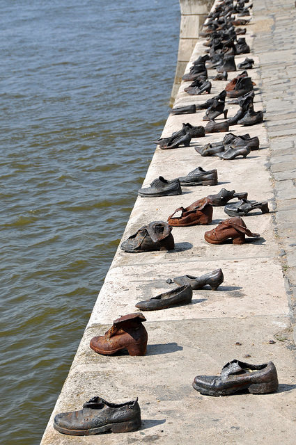 Shoes on the Danube Author: Dennis Jarvis CC BY2.0