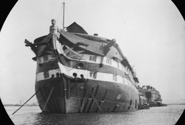 HMS Atlas, launched 1860 but never completed. Served as a hospital ship at Greenwich from 1881 – 1904. HMS Endymion is astern of Atlas