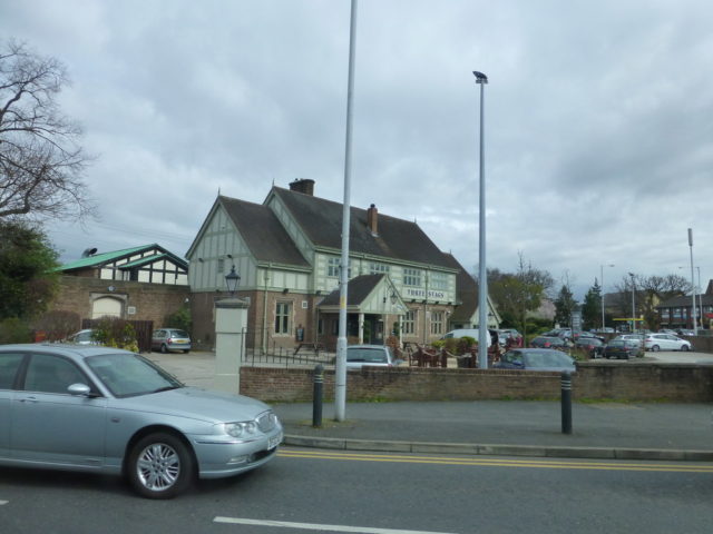 The Three Stags at Spital Author: Raymond Knapman CC BY-SA 2.0