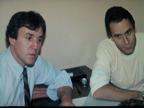 Hagmaier and Bundy during their final death row interview on the eve of Bundy’s execution, January 23, 1989