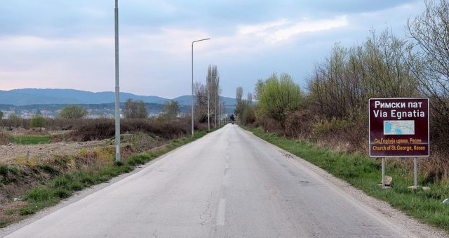 Via Egnatia by Resen in Macedonia, now part of A-3 motorway. Author: Petar Milošević. CC BY-SA 4.0.