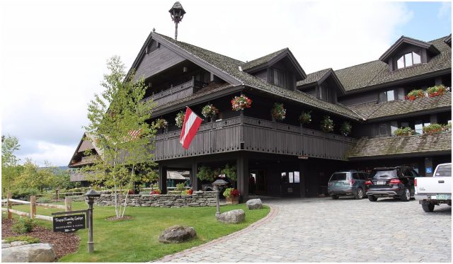 The front of the Austrian-style main building of the von Trapp Family Lodge. Photo by Royalbroil CC BY-SA 4.0