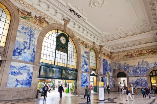 São Bento Railway Station