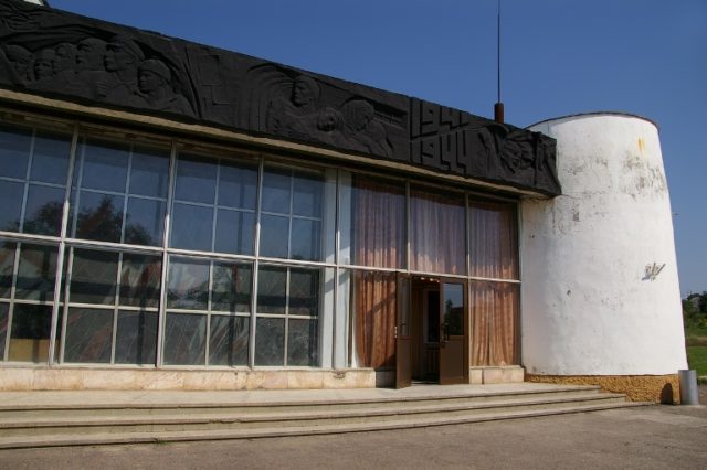 Odessa: entrance of catacombs