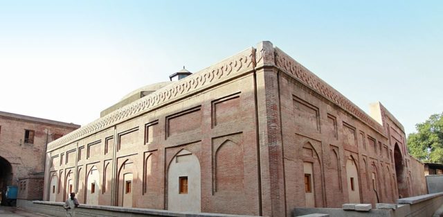 Shahi Hammam. Author: The Walled City of Lahore Authority, CC-BY-SA-4.0