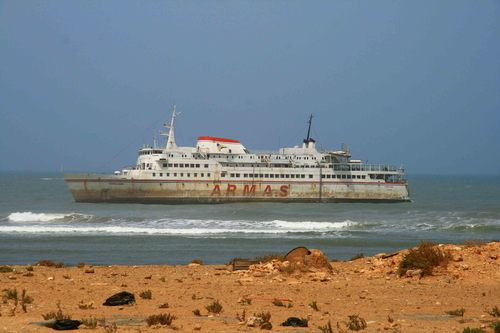 Ferry Assalama, beached on the Moroccan coast on April 30, 2008. Nubduk CC BY-SA 3.0