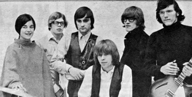 Jefferson Airplane in early 1966.