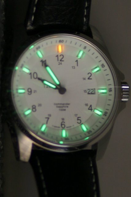 Watch face illuminated by tritium tubes. Author: Autopilot CC BY 2.5