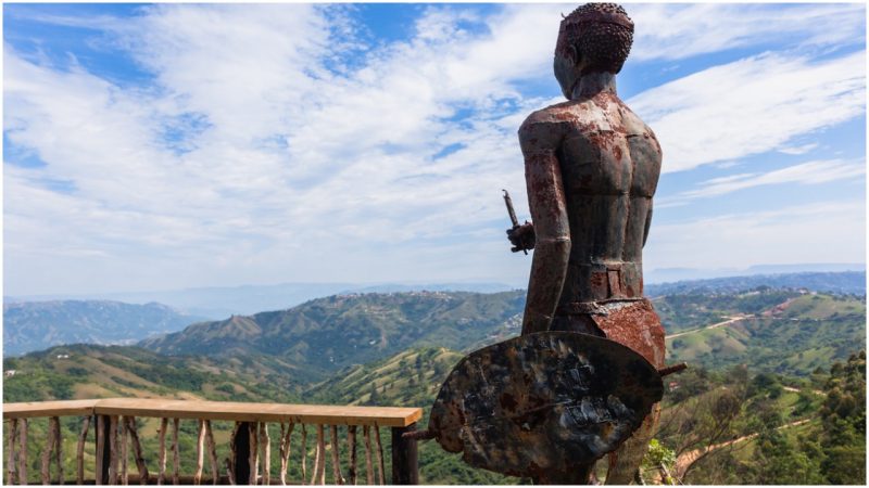Zulu Statue Thousand Hills Landscape