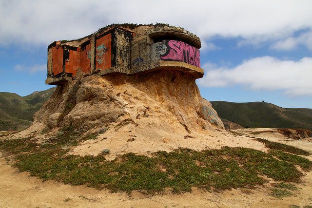 Devil’s Slide bunker – Author: Nikita – CC BY 2.0