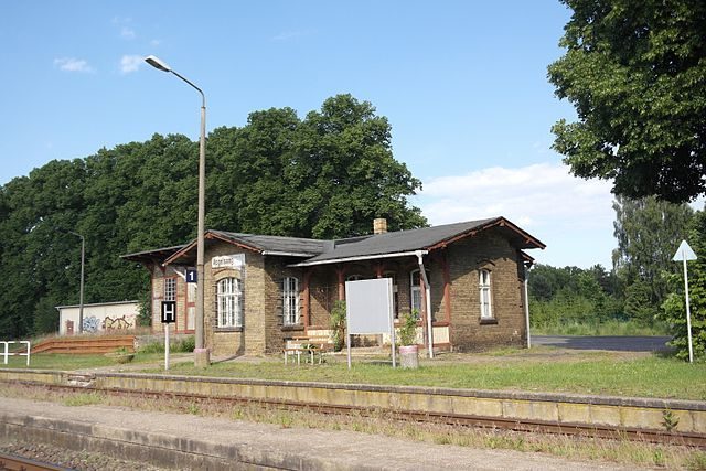 Vogelsang railway station, now an architectural monument – Author: Global Fish – CC BY-SA 3.0