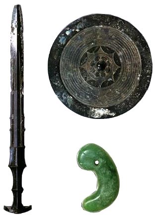 Artist’s impression of the Three Sacred Treasures of Japan: the Kusanagi, the jewel (Yasakani-no-Magatama) and the mirror (Yata-no-Kagami). The public are not permitted to see them.