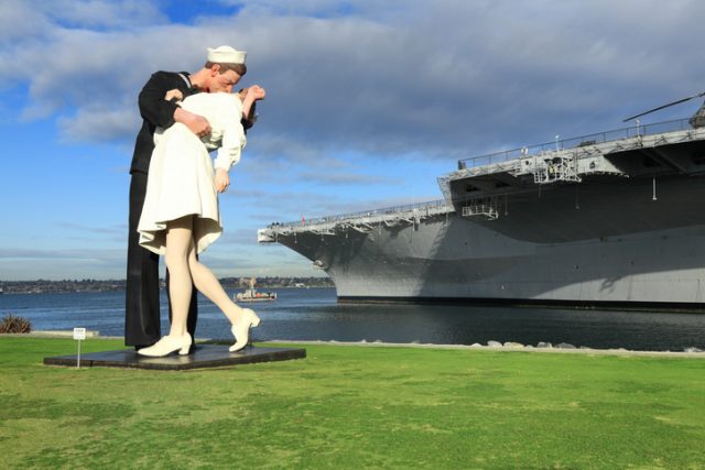 Unconditional Surrender is a three-dimensional interpretation of a photo taken by Alfred Eisenstaedt of a Sailor kissing a nurse in Times Square, New York City on Aug. 14, 1945, following the announcement of V-J Day.