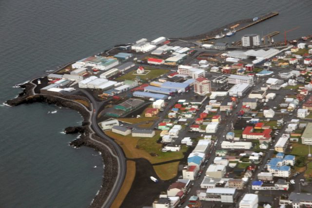 Keflavík in Reykjanesbær as seen from a plane taking off from Keflavík Airport. Author Marek Slusarczyk, CC-BY 3.0