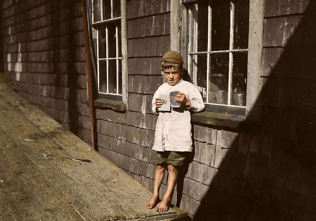 5-year-old Preston, a young cartooner in Eastport, Maine, 17th August 1911. Photo Credit: Tom Marshall/MediaDrumWorld