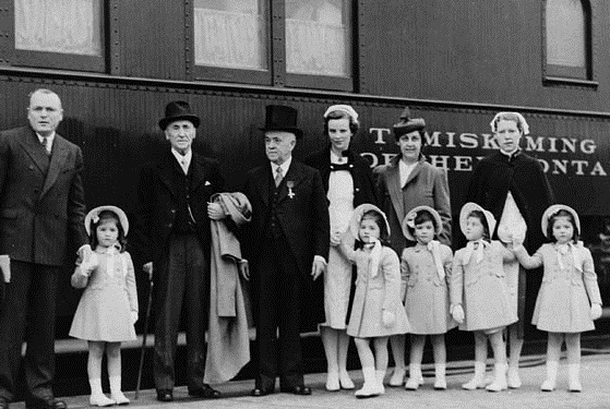 Dionne quintuplets, parents, nurses, and guardian