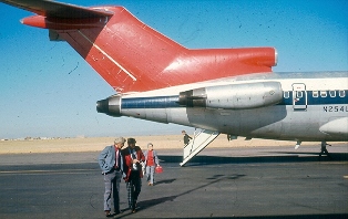 Boeing 727 with the aft airstair open. Photo:R. W. Rynerson. CC BY-SA 3.0