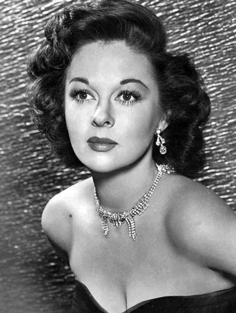 Publicity photo of Susan Hayward