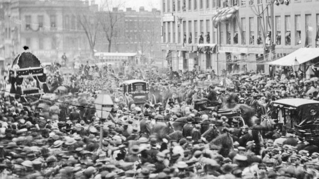 Main Street Buffalo, NY during the funeral procession of Abraham Lincolkn